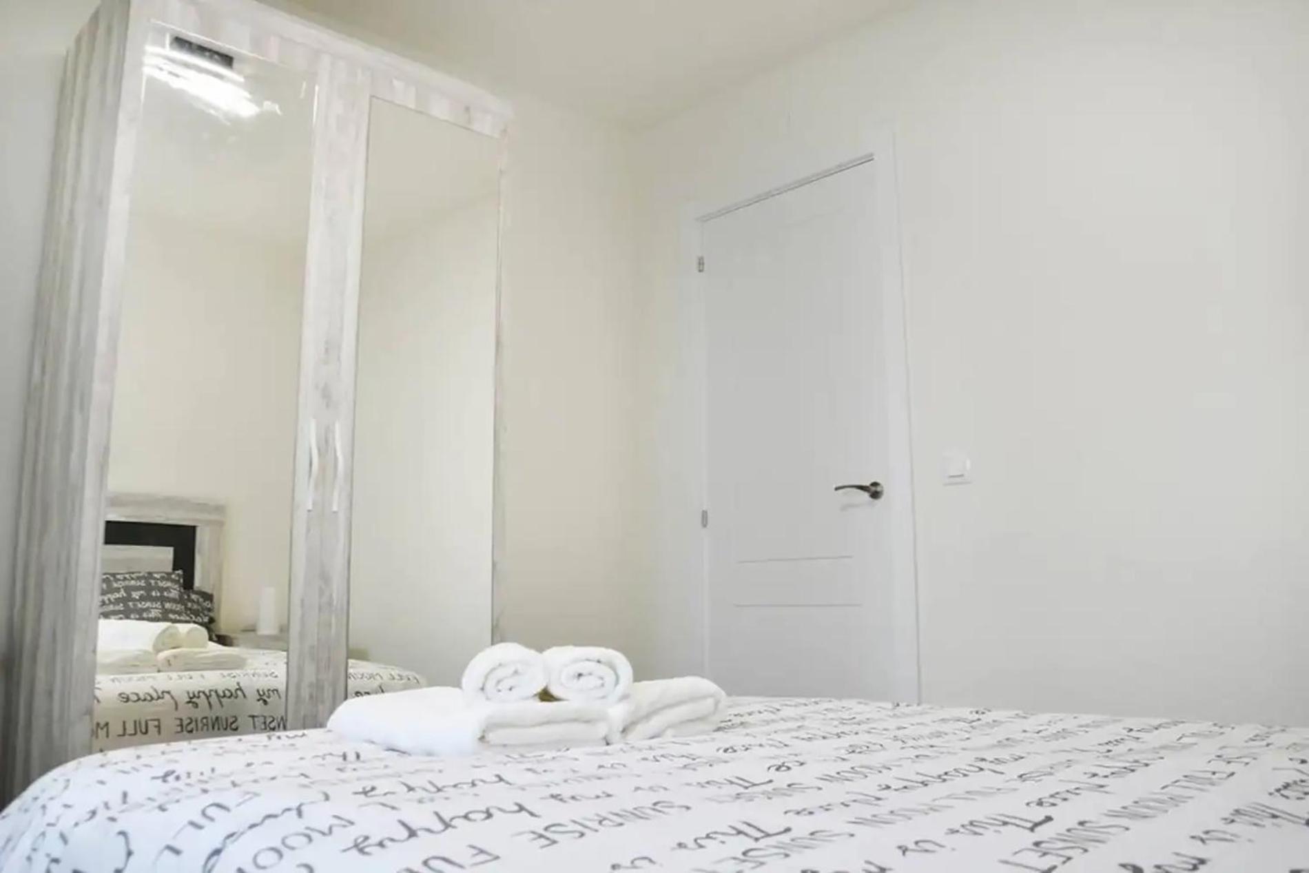 Nuevo Apartamento De 3 Dormitorios En Calle Alta Santander Ngoại thất bức ảnh